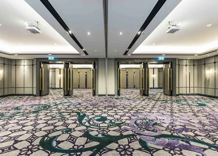 Hotel Chatrium Riverside 5*