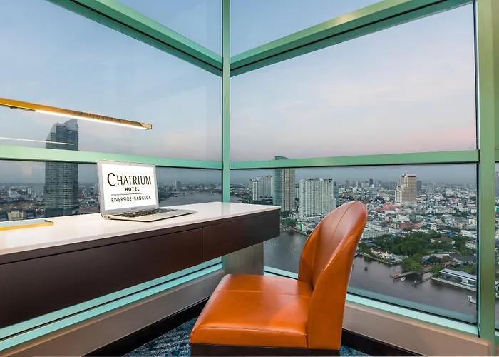 Отель Chatrium Riverside в бангкоке